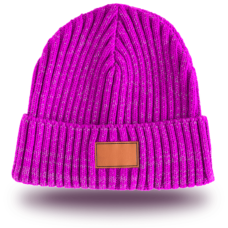 1. Fuxia navnehue, First Edition, strikket med refleks